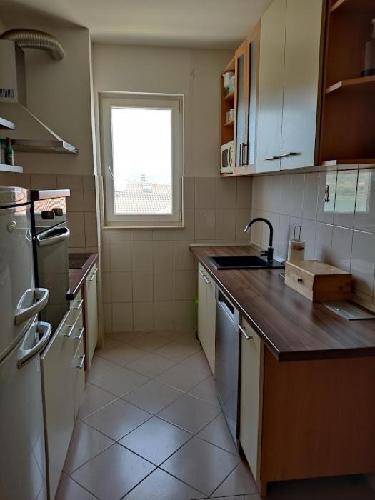 Deep Blue Apartment تروغير المظهر الخارجي الصورة