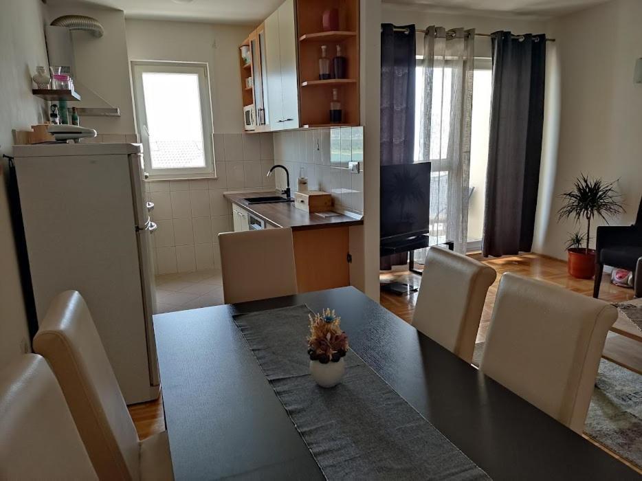 Deep Blue Apartment تروغير المظهر الخارجي الصورة